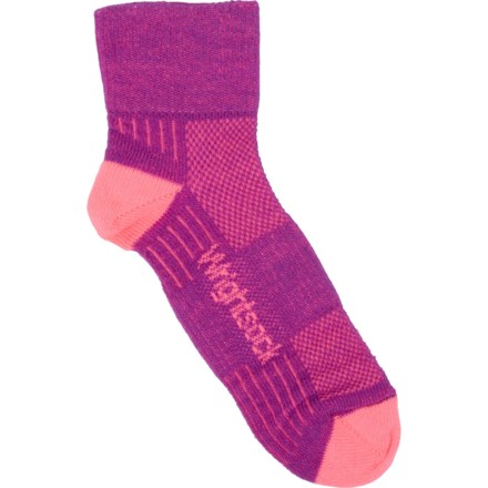 Wrightsock Medium - Boys and Girls CoolMesh II Double-Layer Socks - Quarter Crew in Plum/Pink