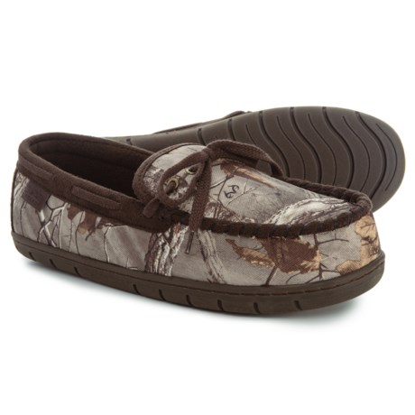 Staheekum Country Realtree Xtra® Camo Slippers (For Men)