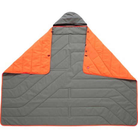 686 Hooded Puffer Blanket - Waterproof, Insulated