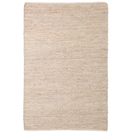 Signature Styles Leather and Jute Silver Area Rug - 5x8’