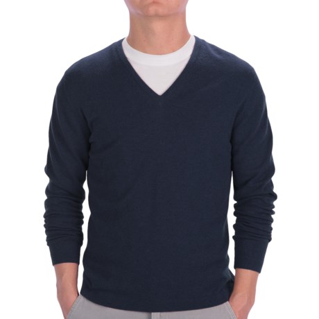 Johnstons of Elgin Cashmere Sweater - Slim Fit, V-Neck (For Men)