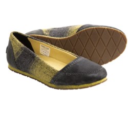 Sorel Yaquina Moc Shoes - Slip-Ons (For Women)