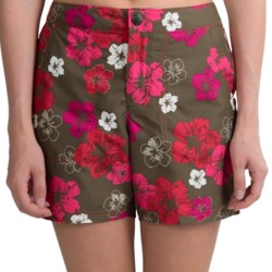 White Sierra Tropical Sand and Sun Shorts - UPF 30 (For Women)