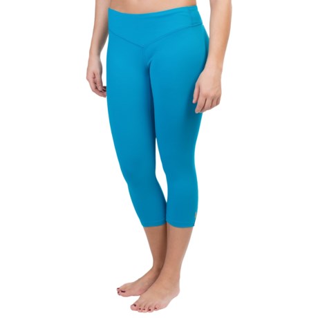 lucy Uplifting Capris (For Women)