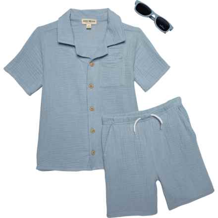 Rabbit + Bear Little Boys Gauze Shirt, Shorts and Sunglasses Set - Short Sleeve in Blue
