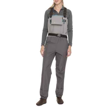 Redington Escape Stockingfoot Waders - Waterproof (For Women) in Fog/Timber