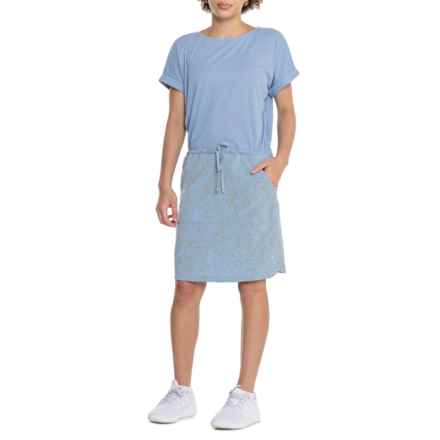 Royal Robbins Spotless Evolution Dress - Short Sleeve in Larkspur Elkhorn Pt