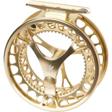 Sage Click Series Freshwater Fly Reel in Champagne