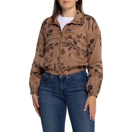 SALTWATER LUXE Floral Pin Tuck Jacket in Chai