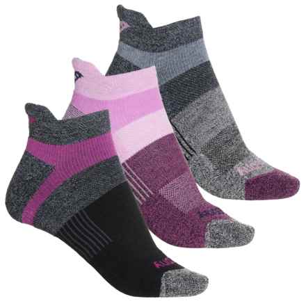 Saucony Inferno Cushion Tab No-Show Socks - 3-Pack, Below the Ankle (For Women) in Pink Assorted