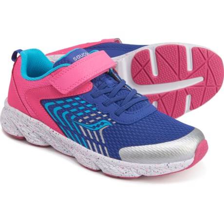 girls pink running shoes