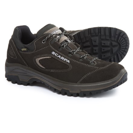 clearance average savings of 61% at sierrascarpa stratos gore texâ® hiking shoes waterproof (for men) in dark