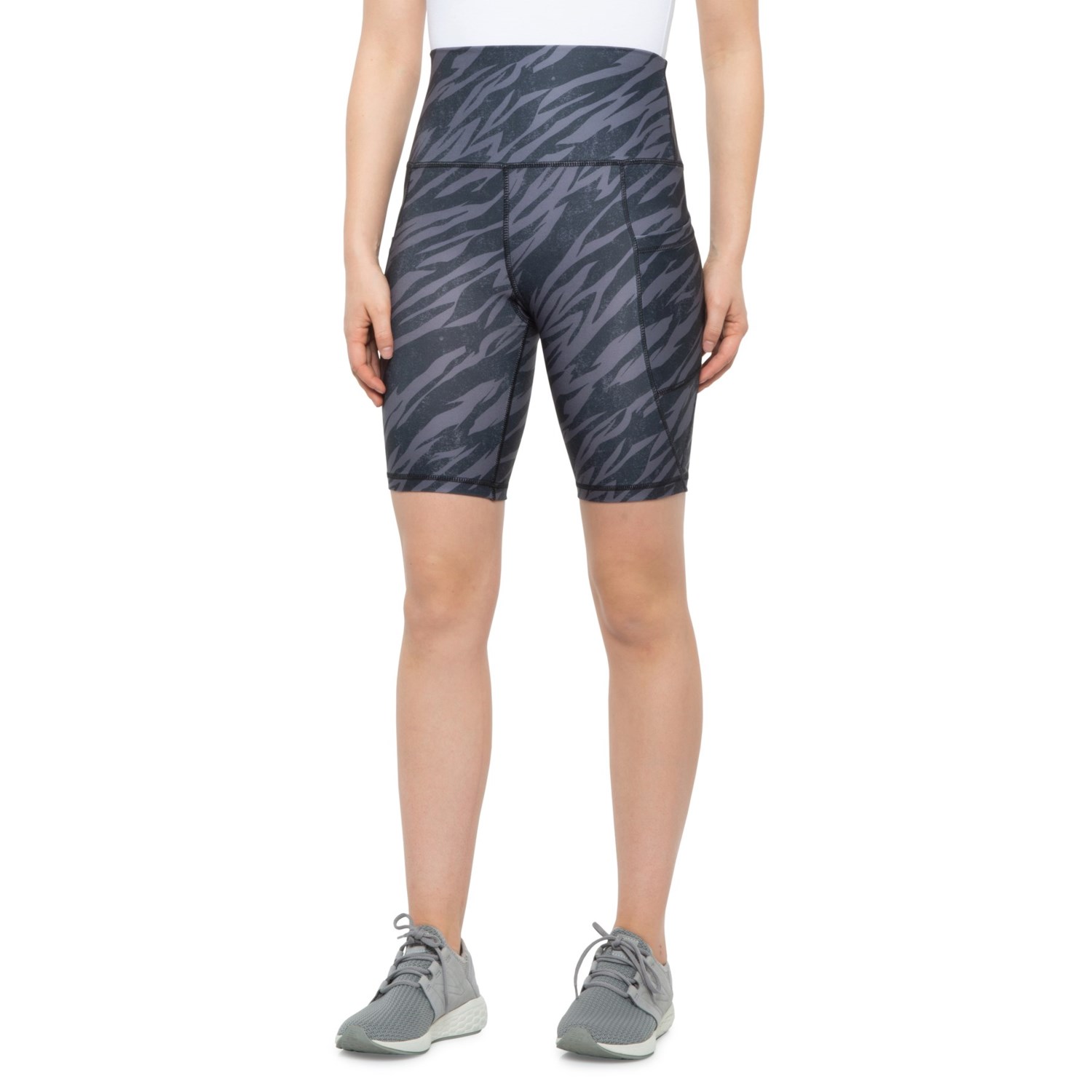 Scorpio sol shorts Clearance