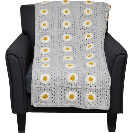 Shabby Chic Daisy Crochet Knit Throw Blanket - 50x60” in Grey