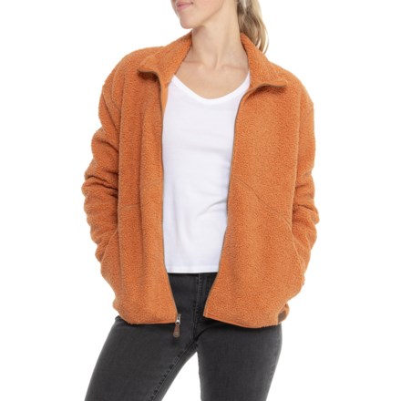 Sherpa Adventure Gear: Average savings of 61% at Sierra