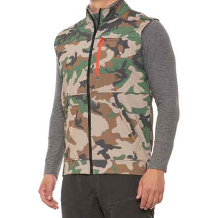 Simms Rogue Vest in Woodland Camo