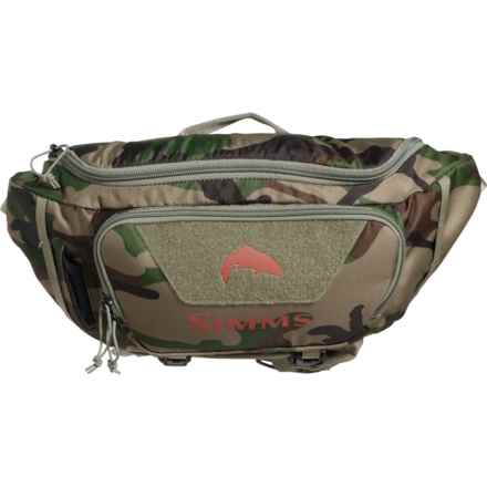 Simms Tributary 5 L Hip Pack in Woodland Camo