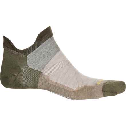 SmartWool Bike Zero Cushion Socks - Merino Wool, Below the Ankle (For Men and Women) in Fossil