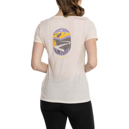 SmartWool Denver Skyline Graphic T-Shirt - Merino Wool, Short Sleeve in Almond Heather