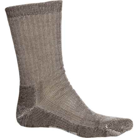 SmartWool Hike Classic Edition Full Cushion Solid Hiking Socks - Merino Wool, Crew (For Men and Women) in Chestnut