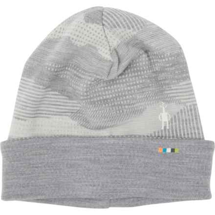 SmartWool Merino 250 Pattern Reversible Cuffed Beanie - Merino Wool (For Men) in Light Grey Mountain Scape