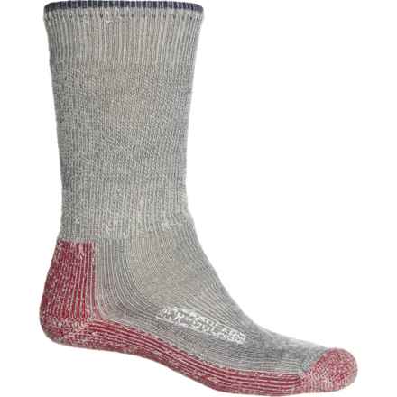 SmartWool Mountaineer Classic Edition Maximum Cushion Socks - Merino Wool, Crew (For Men and Women) in Charcoal