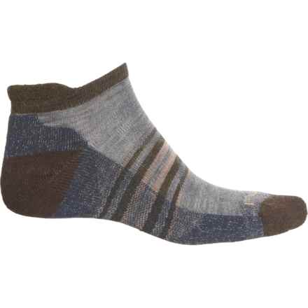 SmartWool Outdoor Light Cushion Socks - Merino Wool, Below the Ankle (For Men and Women) in Medium Gray