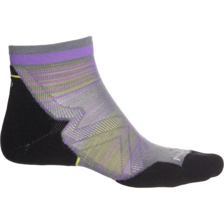 SmartWool Run Targeted Cushion Pattern Socks - Merino Wool, Ankle (For Men and Women) in Graphite