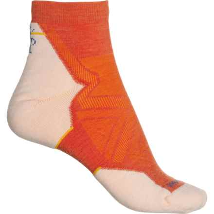 SmartWool Run Targeted Cushion Socks - Merino Wool, Ankle (For Women) in Orange Rust