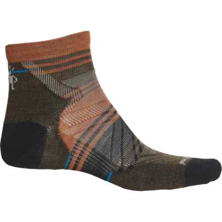 SmartWool Run Zero Cushion Socks - Merino Wool, Ankle (For Men and Women) in Black