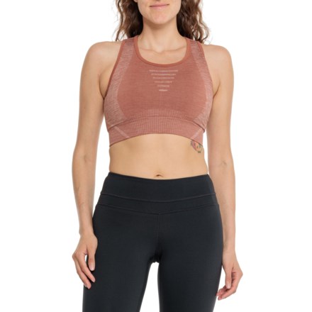 The Fitness Clothing Guide: Sierra