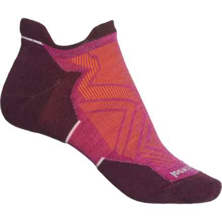 SmartWool Targeted Cushion Low-Cut Running Socks - Merino Wool, Below the Ankle (For Women) in Meadow Mauve