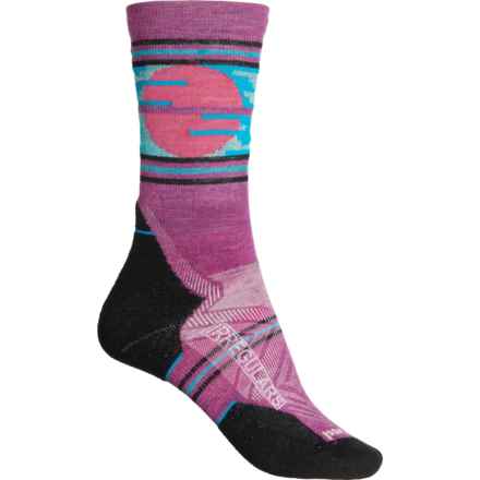 SmartWool Trail Run Targeted Cushion Sunset Socks - Merino Wool, Crew (For Women) in Meadow Mauve