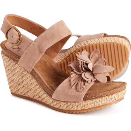 Sofft Cali Wedge Sandals - Suede (For Women) in Rose