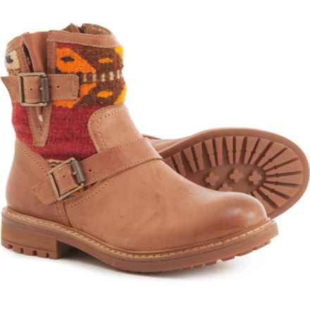 Sofft Lalana Blanket Detail Engineer Boots - Leather (For Women) in Luggage