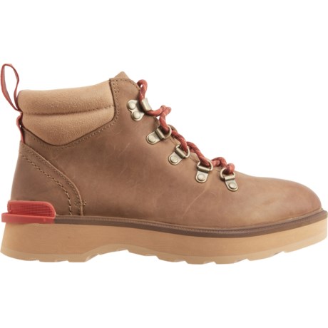 sorel hiking boots womens