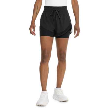 Booty Boost 2-in-1 Shorts in Very Black