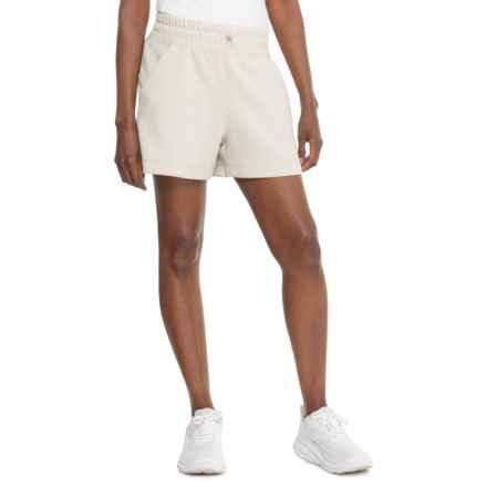 Spyder Scuba Shorts in Shell