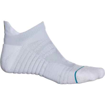 Stance Training Uncommon Solids Tab Low-Cut Socks - Below the Ankle (For Men) in White