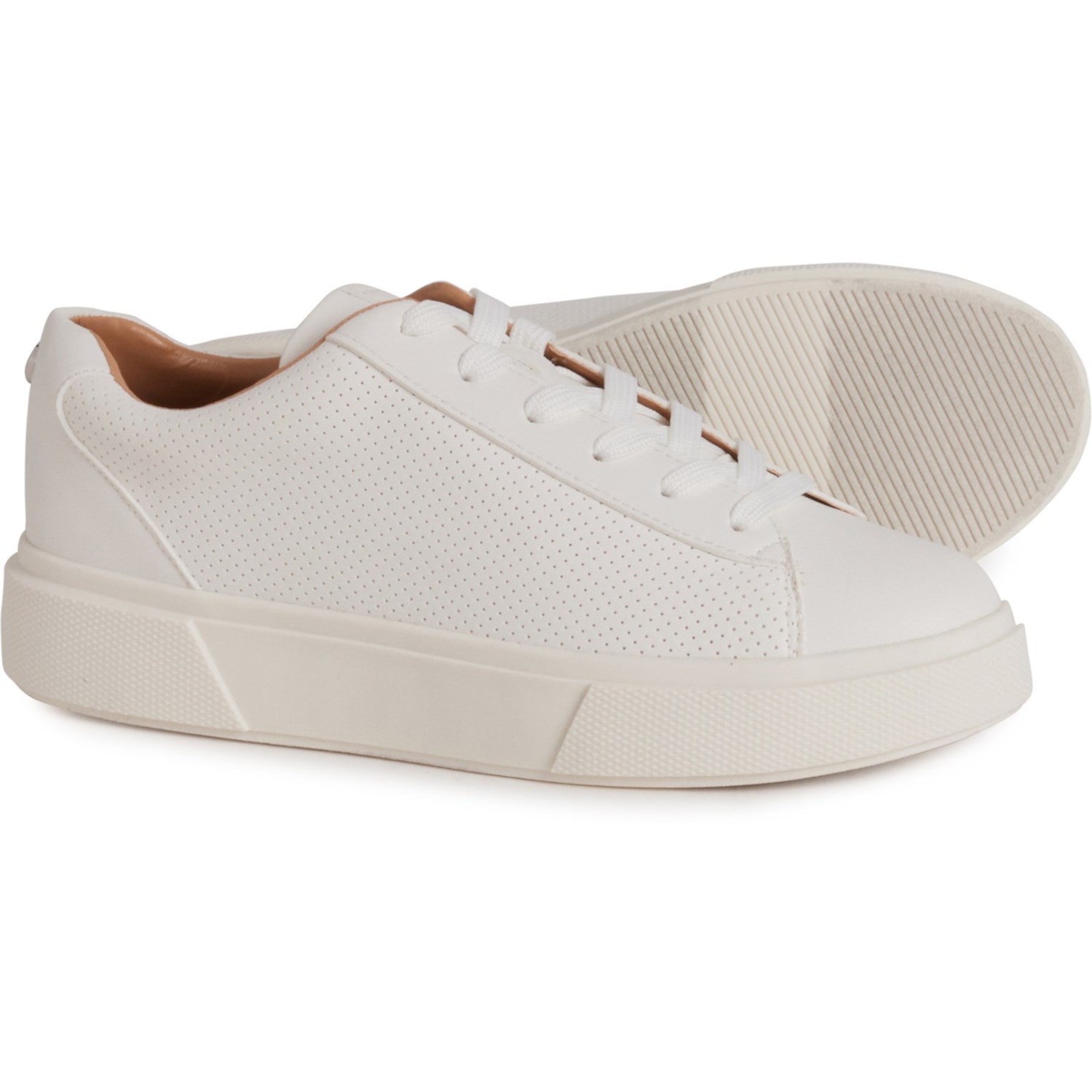 Steve Madden スクエアトゥ HUSH パール ホワイト ブーティ HUSH Pearl White Square Toe Bootie | Women's Booties – Steve