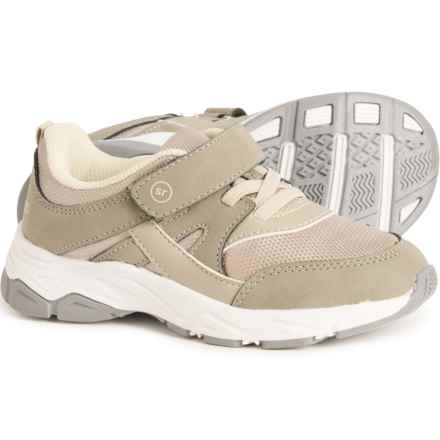 Stride Rite 360 Little Boys and Girls Ace 2.0 Sneakers in Tan