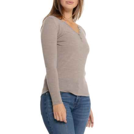 Telluride Clothing Company Table V-Neck Henley Shirt - Merino Wool, Long Sleeve in Beach Driftwood Heather