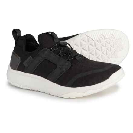 teva arrowood swift mid premier sneakers