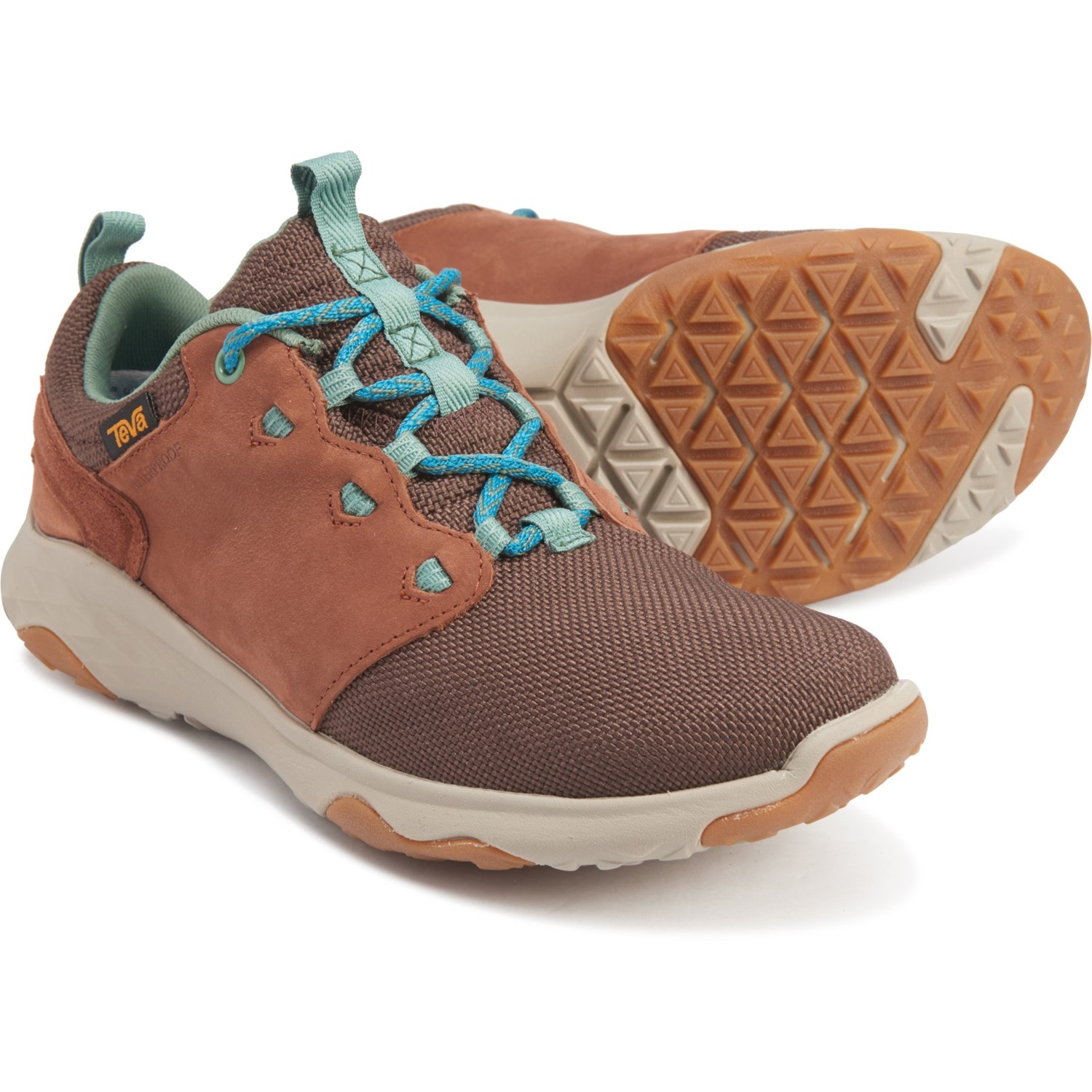 teva arrowood waterproof shoes