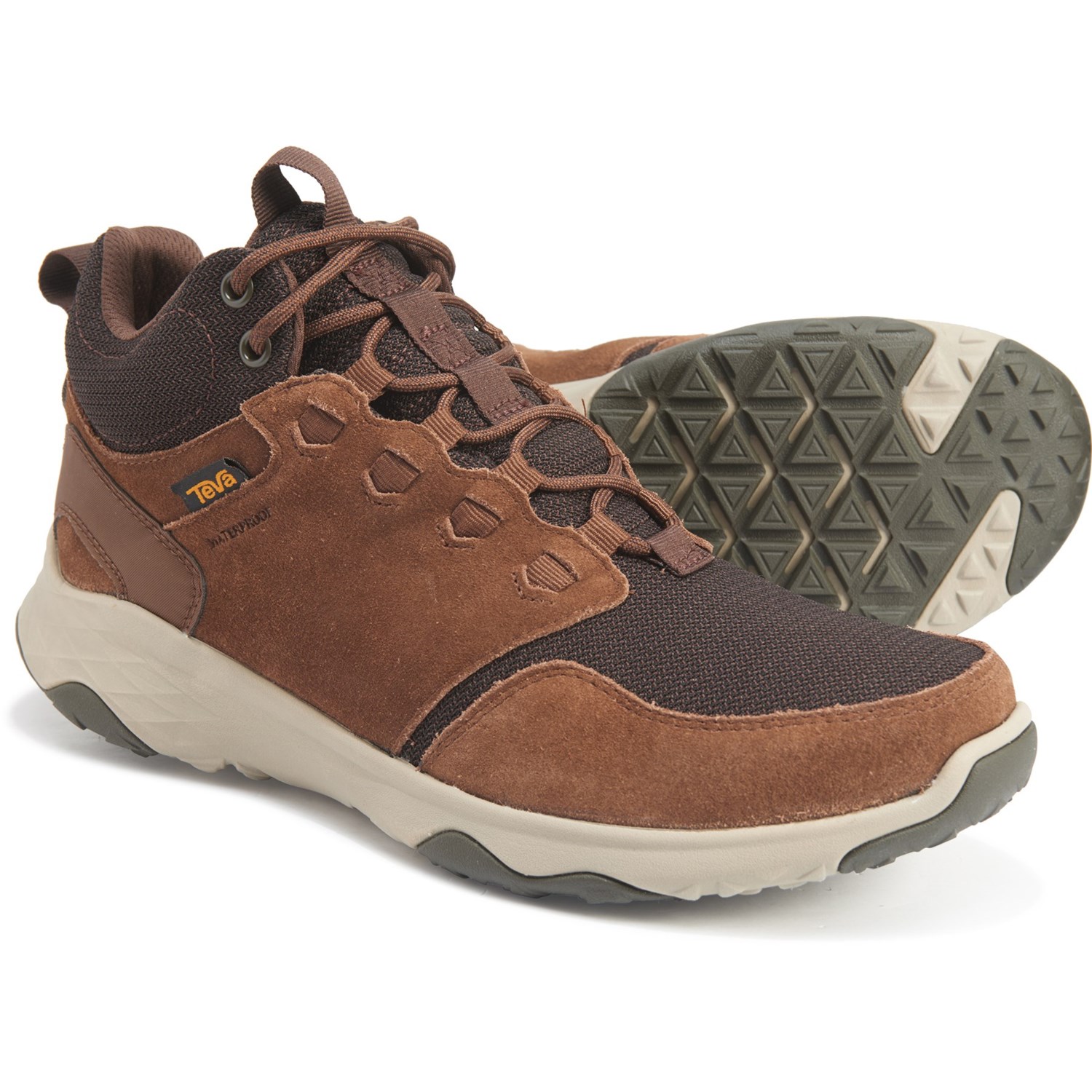 teva arrowridge mid hiking boot