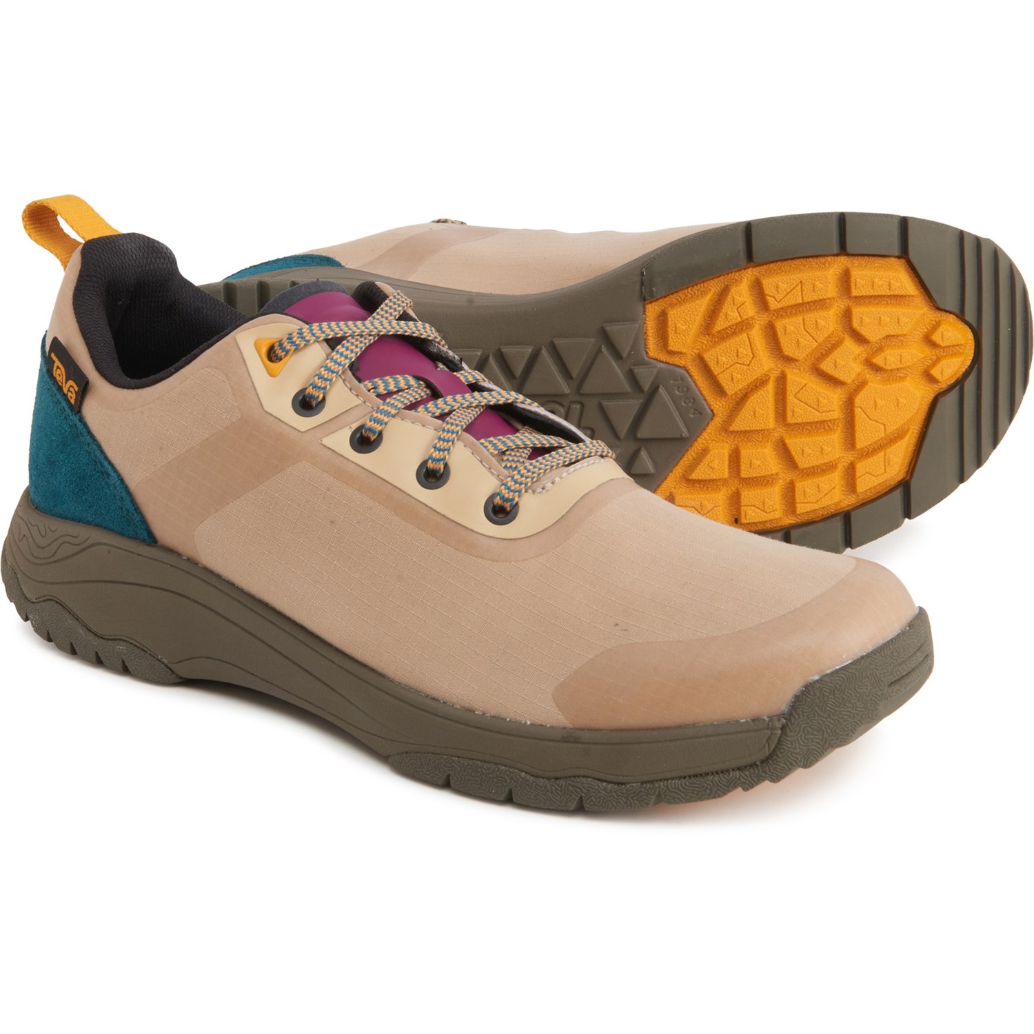 teva hiking shoes womens