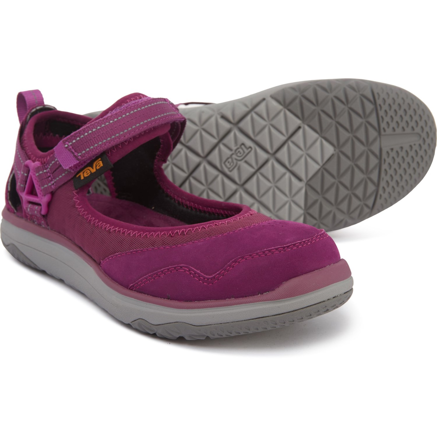 teva water shoes womens