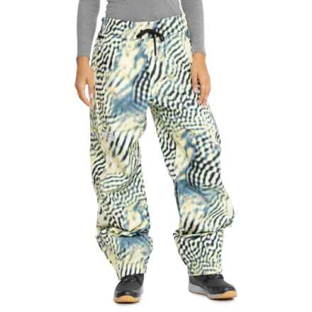 The North Face Build Up Snow Pants - Waterproof in Nettle The Lift Print