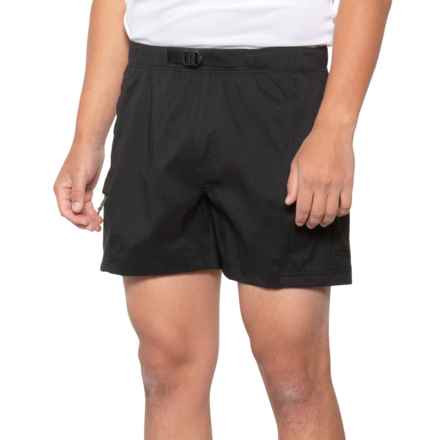 The North Face Class V Belted Shorts (For Men) in Tnf Black