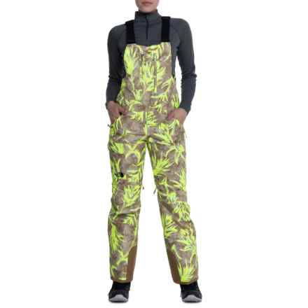 The North Face Freedom Bib Ski Pants - Waterproof, Insulated in Utybrnprarpaintbrushprint